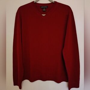 Banana Republic Men's Classic Burgundy V-Neck Sweater 100% Italian Merino Wool S